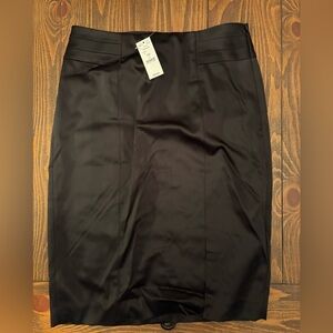 White House Black Market black shirt.
Size 6 
NWT